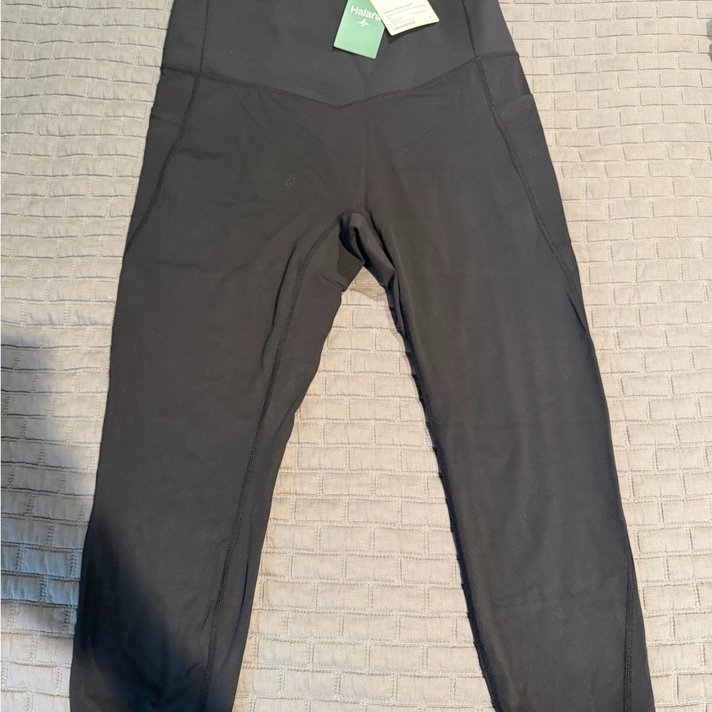 HALARA Black Active Leggings with Branded Tags